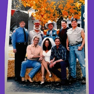 Poster The Herzöge Von Hazzard Wiedervereinigung Casr John Schneider Tom Wopat 8x10