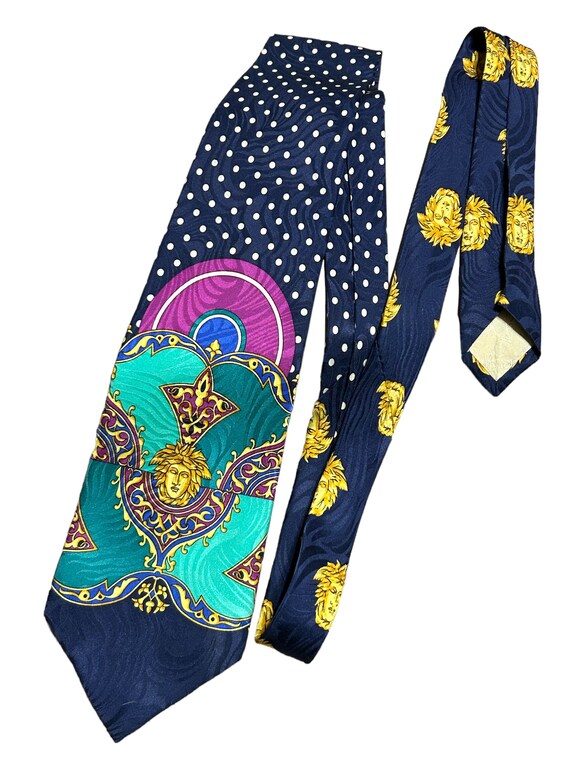 Vintage GIANNI VERSACE Navy Blue Silk Tie with Po… - image 2