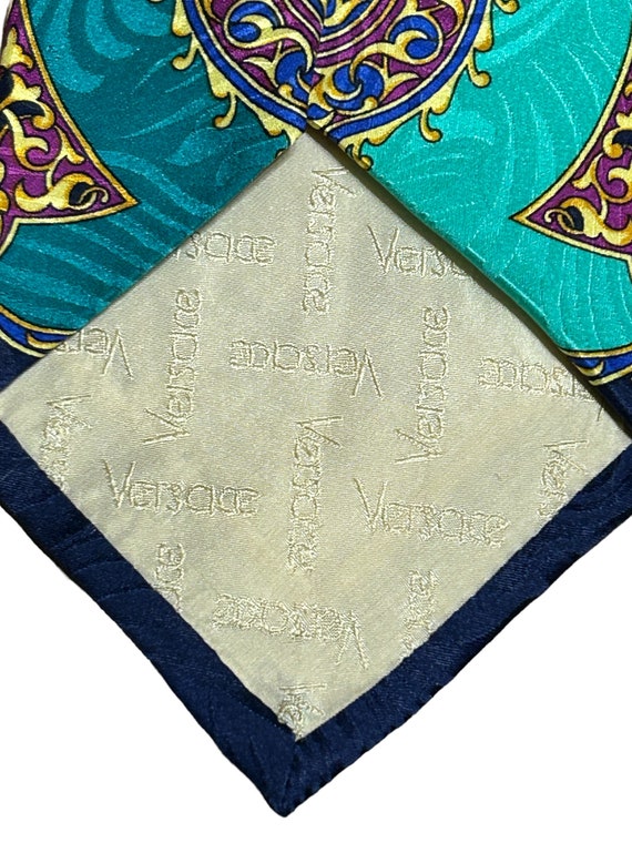 Vintage GIANNI VERSACE Navy Blue Silk Tie with Po… - image 7