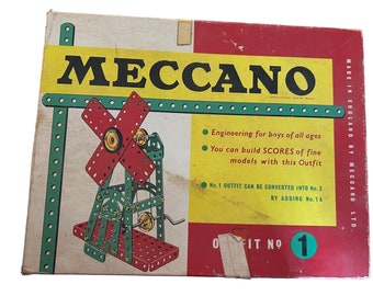 Original vintage Meccano set from the 1960s. Vintage