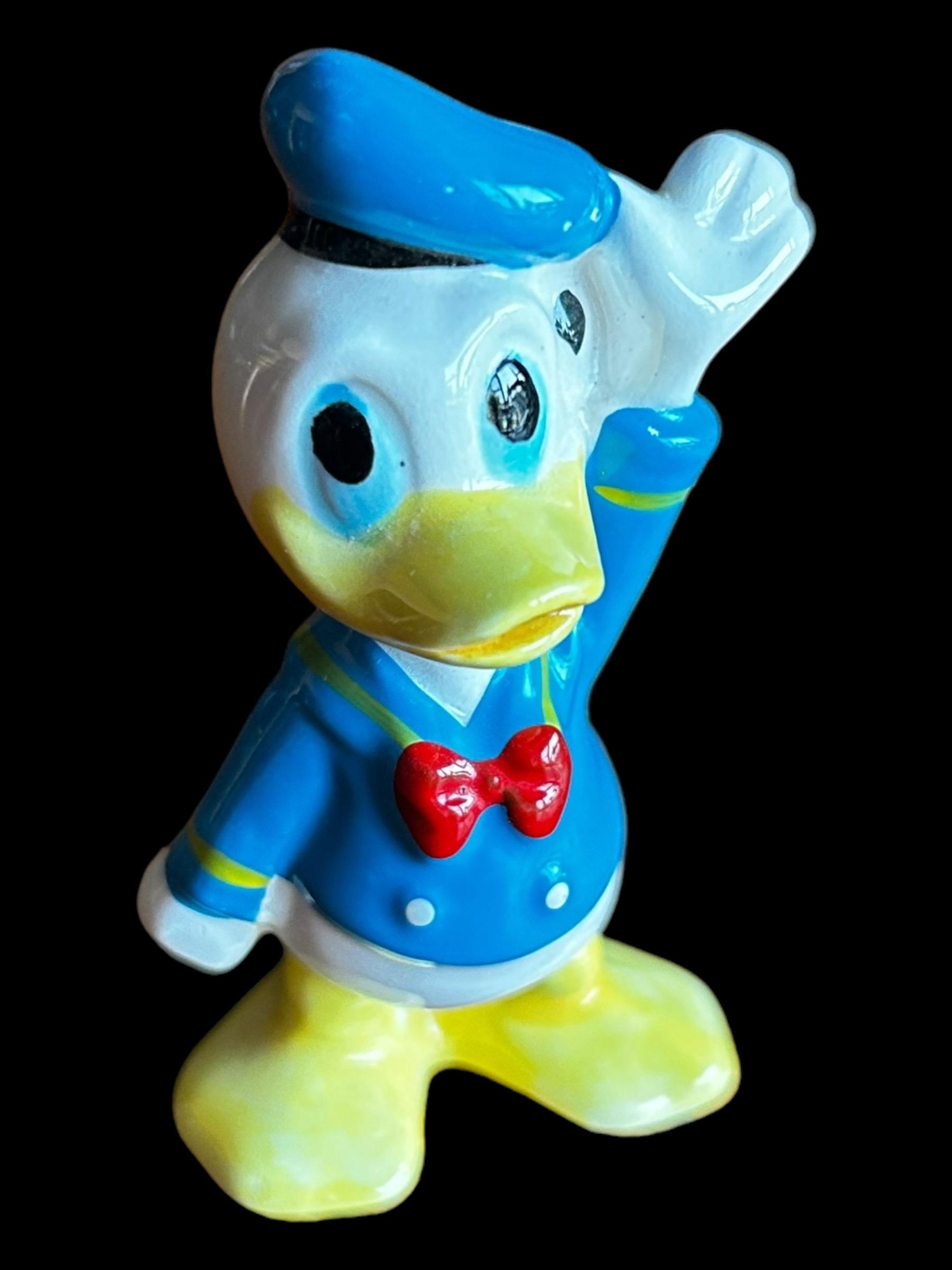 Vieux jouet de canard donald - France