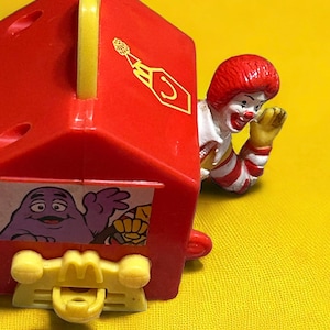 Vintage 1994 McDonald&#39;s Ronald McDonald Happy Meal Box Train Car