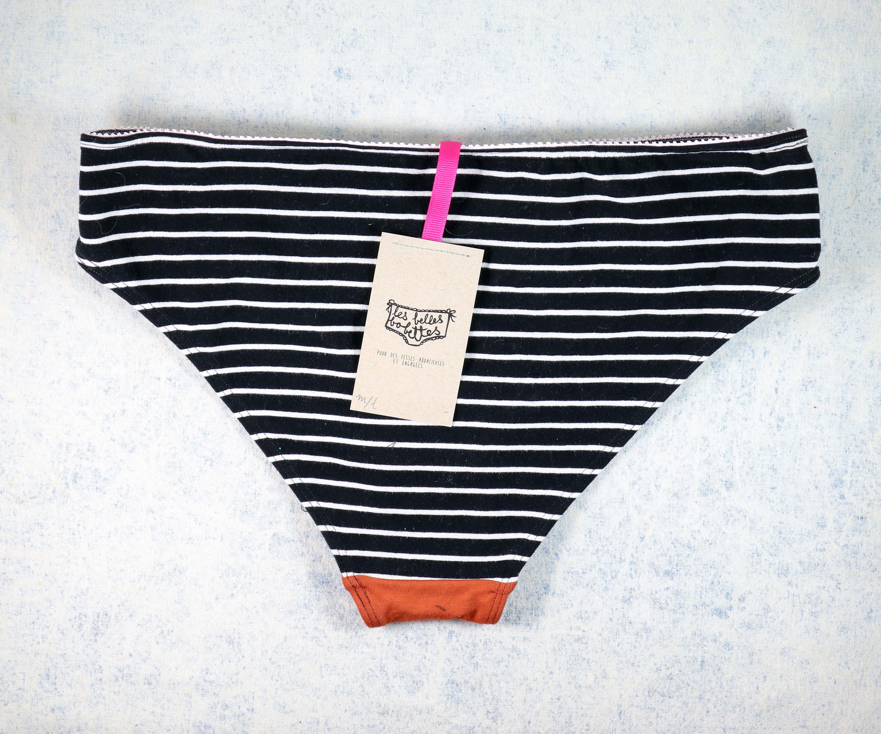MEDIUM EVI Hipster cut panties, unique, upcycle and handmade in Québec
