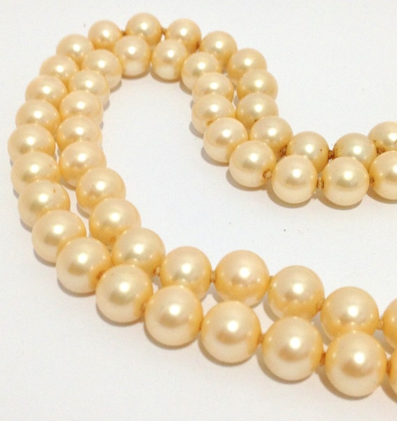 Long Faux Pearl Necklace, 18" Golden Colored Pear… - image 4