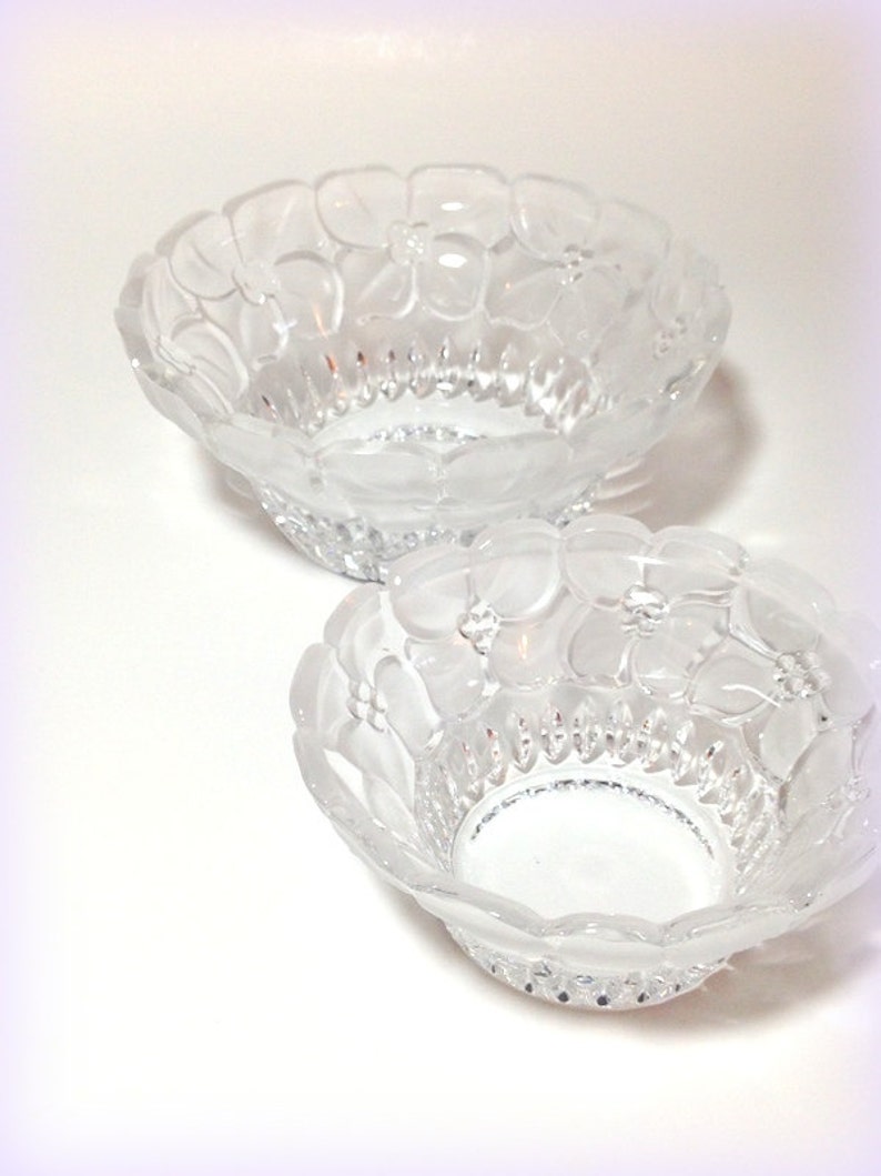 Frosted Glass Bowls, Candy Dishes, Vintage Crystal Bowls, Nesting Bowls