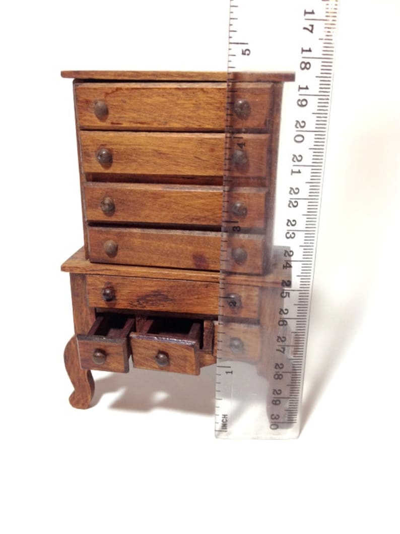 dresser dollhouse