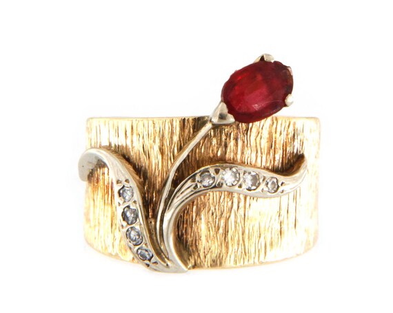 Women's Fashion Ring 14kt Yellow and White Gold