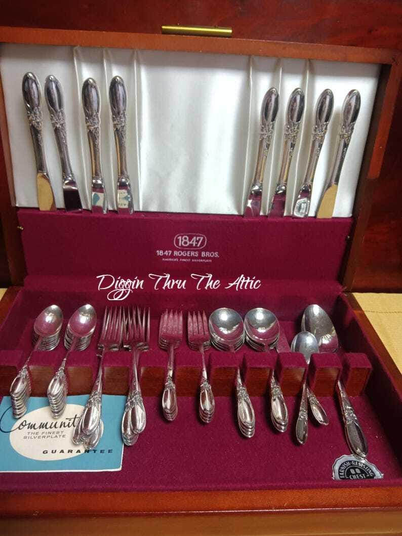 White Orchid Silverplate 1953, Community by Oneida Silver