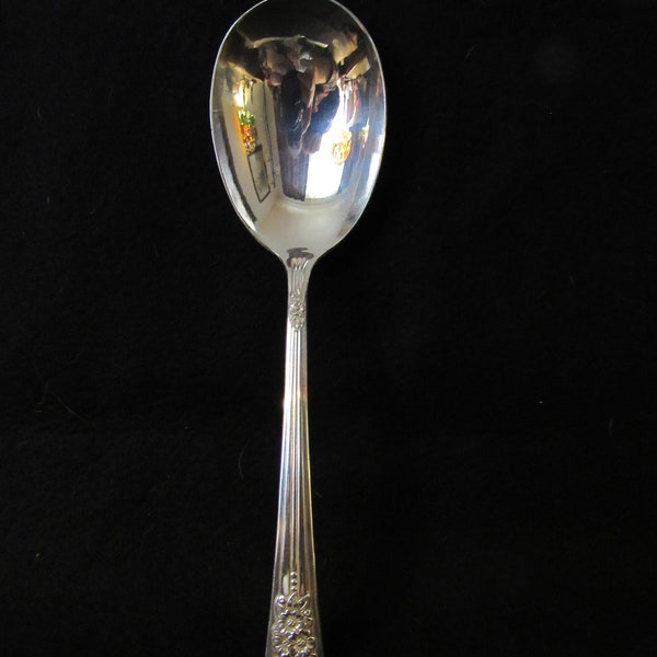 Casserole Spoon, Silver Belle Silverplate 1940 by International Silver, Silverware, Flatware.      (3331)