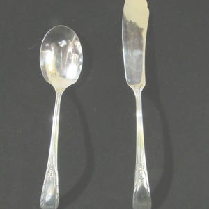 Master  Butter Knife and Sugar Spoon, Lynnwood Memory Silverplate 1934, Genesee Plate by Oneida Silver  (1954)