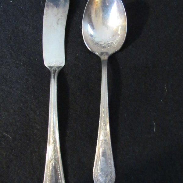 Butter Knife and Sugar Spoon, Hampton Court Silverplate 1926, Community Plate by Oneida Silver.   (2469)