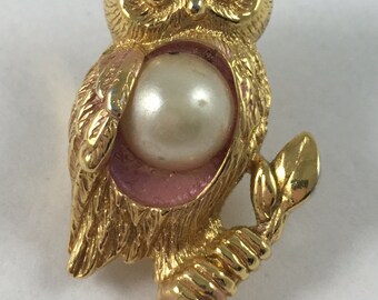 Vintage Avon Owl Fall Nature Brooch