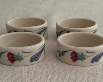 Beautiful set of 4 Vintage Lenox Porcelain Napkin Rings