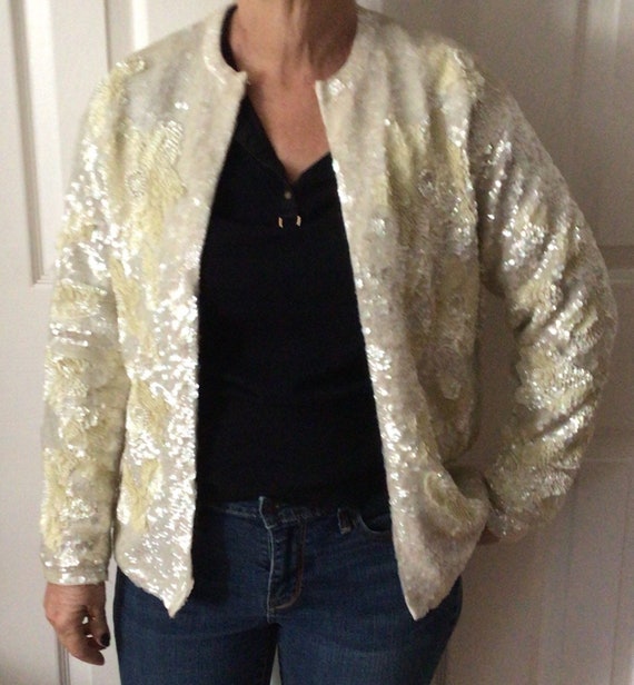 Cream Iridescent Sequin Vintage Sweater- Size Med… - image 1