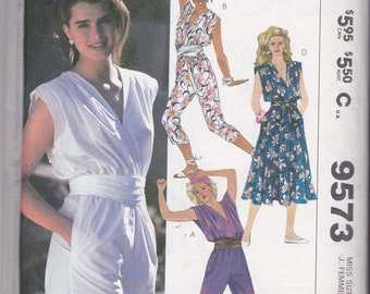 Vintage, Easy McCalls 9573 Size 6, NEW/UNCUT/FF Sleeveless Dress-Jumpsuit by Brooke Shields, Retro, 1980, Summer, loose fitting, deep V neck