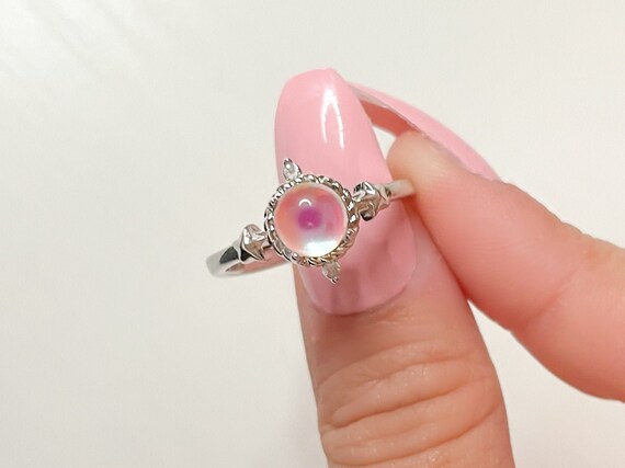 Adjustable 18K White Gold Plated Iridescent Imitation Moon Stone Ring