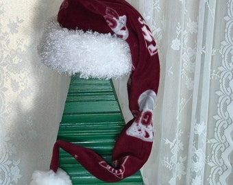 burgundy christmas hat