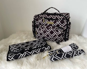 jujube Baby B.F.F. Convertible Backpack Diaper Bag Tote Black and White Geometric pattern Gold Accents