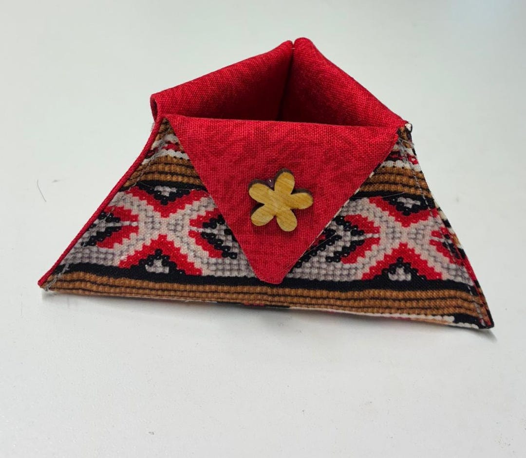 Ort, Thread Catcher, Thread Keeper, Needlework Thread Catcher, Cross ...