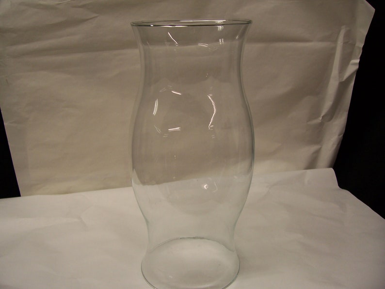 Vintage blown glass candle shield table hurricane with decorati Vintage blown glass candle shield table hurricane with decorati