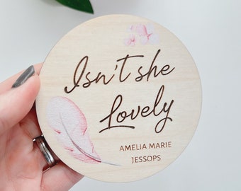 Personalised Name Sign, Wooden Baby Girl Arrival Plaque, Social Media Birth Announcement, Its A Girl, Feather Pink Newborn Prop Disc