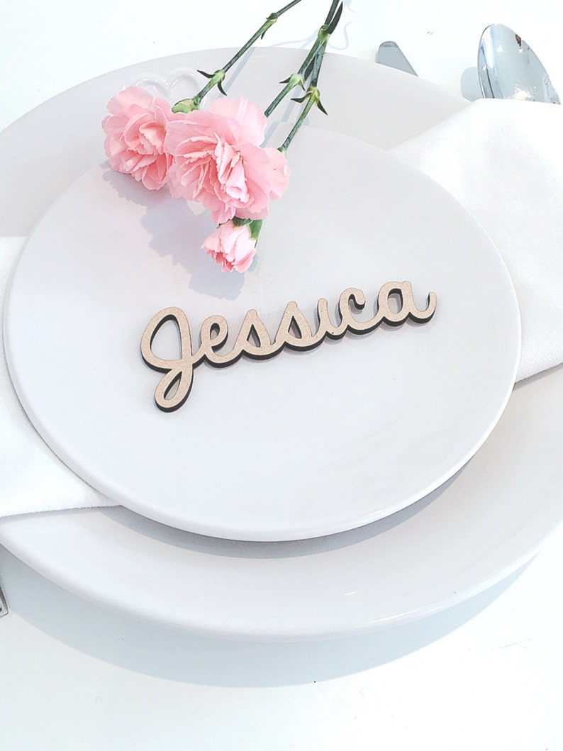 Tarjetas de lugar de boda, nombres de lugares de madera, nombres de corte láser, favores de boda de madera, configuración de nombres de mesa elegantes rústicos personalizados oro plata imagen 5