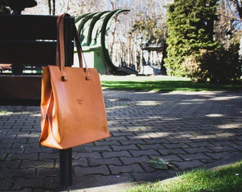Stylish Leather Shoulder Bag for Laptop Travel - A Perfect Gift for Men - Handmade Design