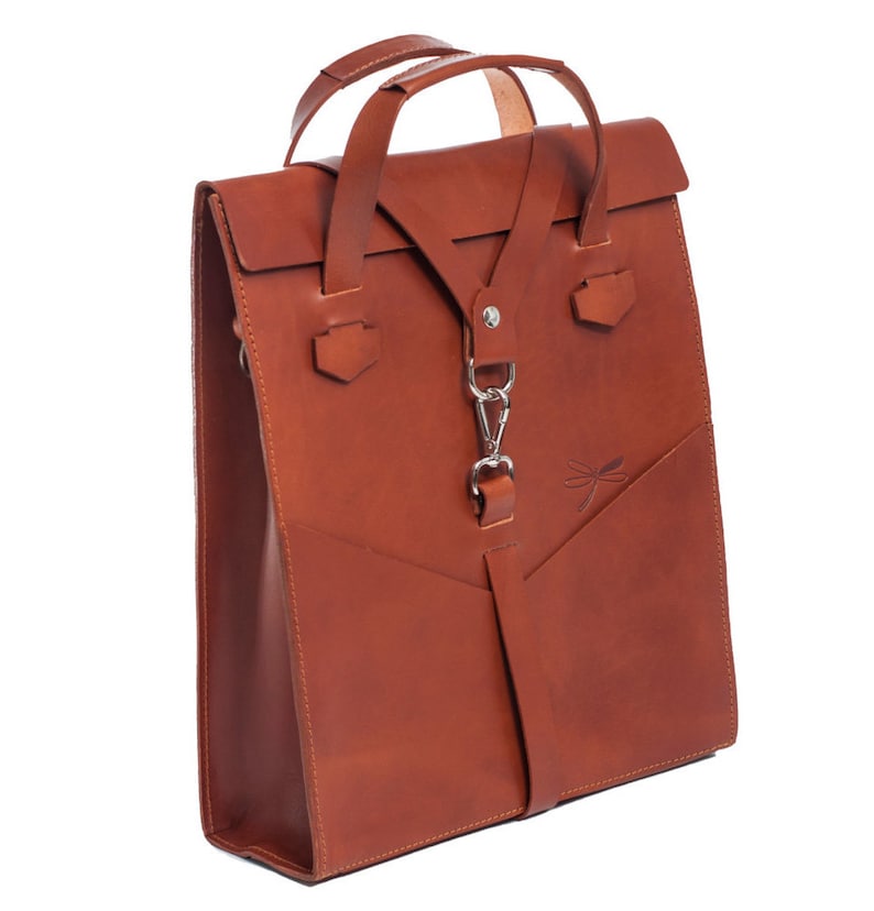 Leather laptop bag. Handbag and removable shoulder strap, with front pockets. Design by Ludena. 画像 1