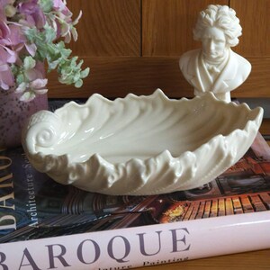 Lenox USA Porcelain 23cm Shell Dish