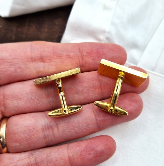 Cufflinks Gold Tone Rectangular Engine Turned Che… - image 7