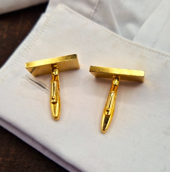 Cufflinks Gold Tone Rectangular Engine Turned Che… - image 4
