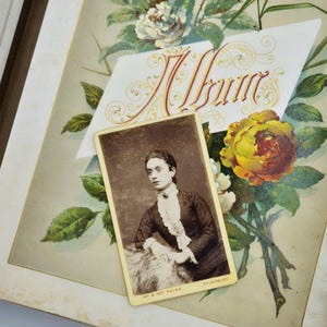 Antique Victorian Carte de Visite Young Woman Mr and Mrs SG Payne Photographers c1871