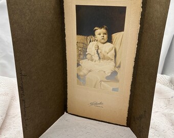 Vintage children’s cabinet photo, antique photos, vintage photos, photos of kids, scrapbooking, junk journal , 1800s baby girl, child photo