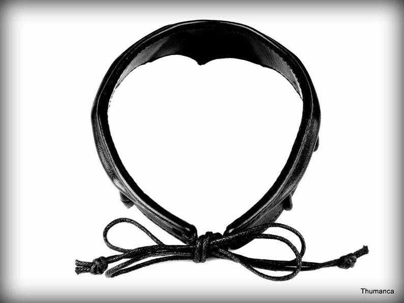 Handmade Unique Necklace 925 Silver Emblem With Garnet Choker Leather High Quality Material And Performance