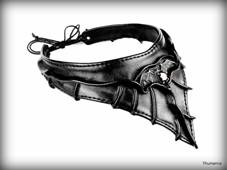 Leather High Quality Material And Performance Handmade Unique 925 Silver-Bat-Emblem With Garnet Choker Necklace