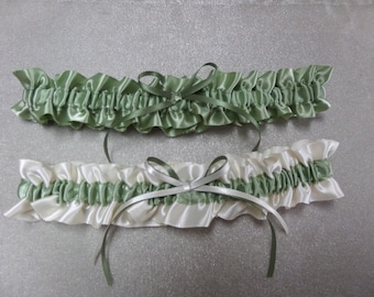 Choice* of Spring moss green w/ ivory, white or rose mauve ~ Wedding bridal toss garter set of 2 ~ see my other sets w/ rose mauve