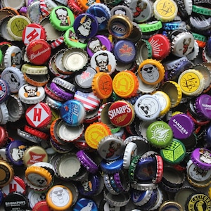 Free S/&H No Dents Saltfire Brewing beer bottle Caps 100