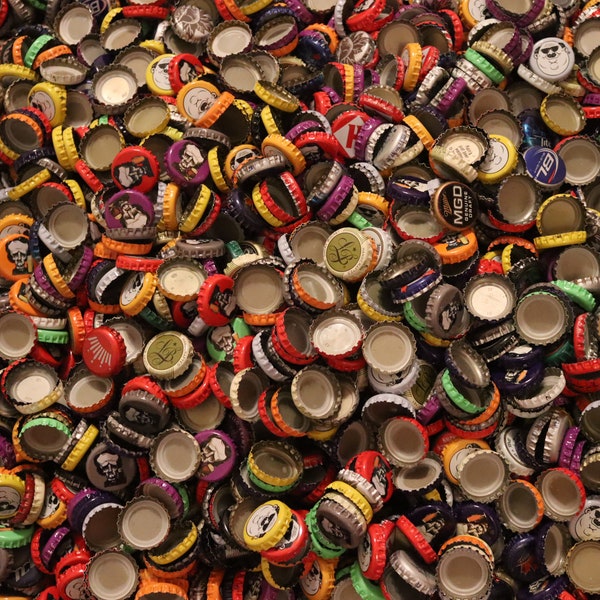 200 Pcs Mixed Beer Bottle Caps Great Colors! Clean, Dent Fast Shipping