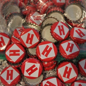 Buy One Get One FREE! 100 Pc Lot Harpoon Beer Bottle Caps H Red & White Free Shipping