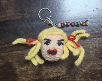 Samantha head keychain DCC