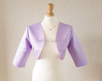 Boléro / Boléro / Veste courte en satin lilas entièrement doublé - Manches 3/4 UK 4-26/US 1-22 - Formel/Mariage/Nuptiale