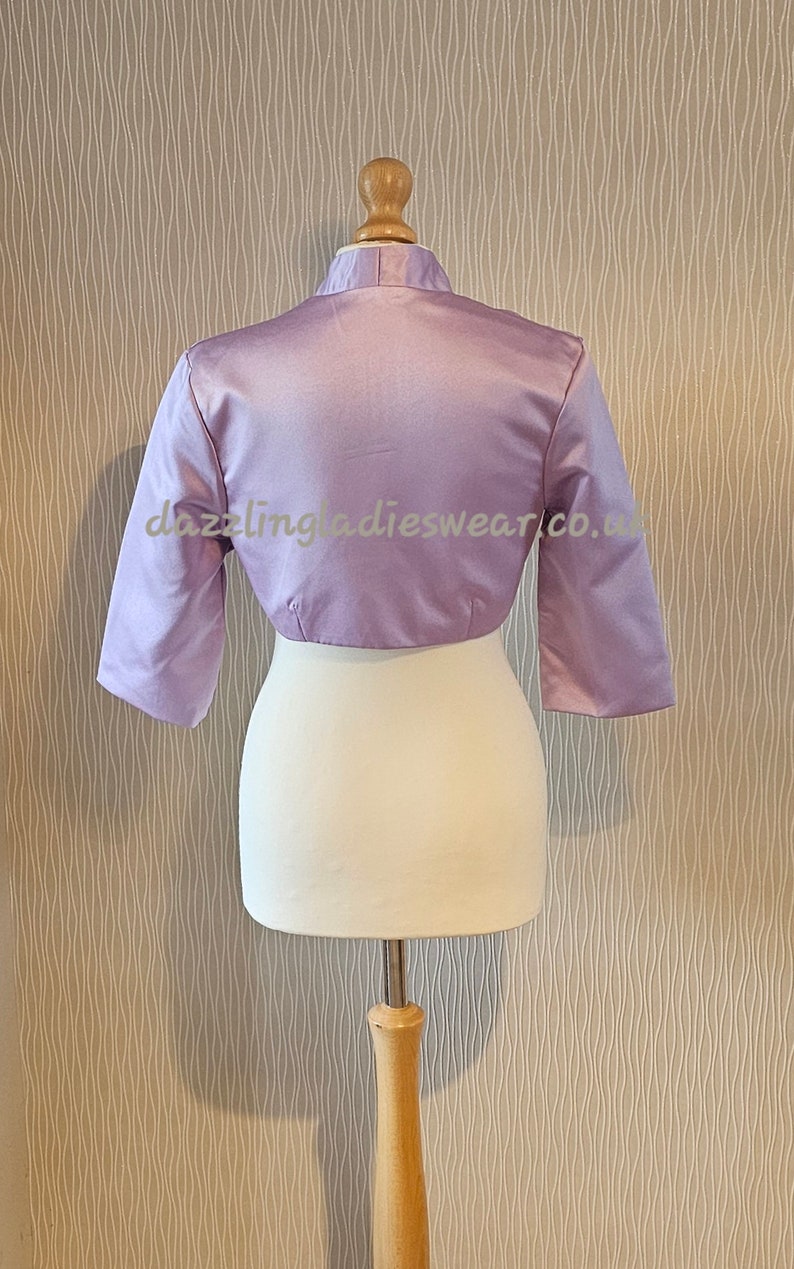 Lilac / Purple Satin Bolero / Shrug / Cropped Jacket Fully Lined UK 4-26/US 1-22 3/4 Sleeves Formal/Wedding/Bridal 1 zdjęcie 3