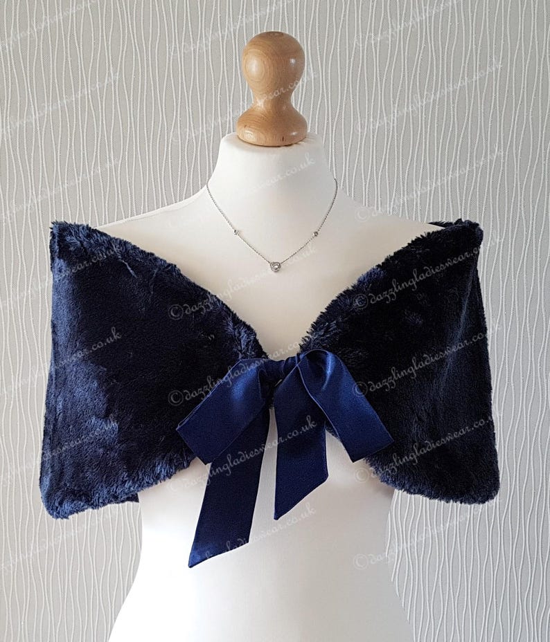 Fur Stole (navy)