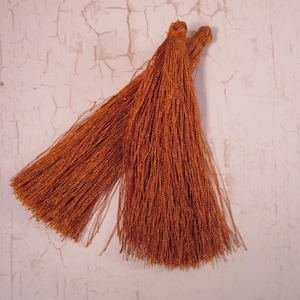 2 Rust Tassel Pendants 90mm (3.5" - 3.75") - Long Tassel - Thin Tassel - Caramel Brown Rust