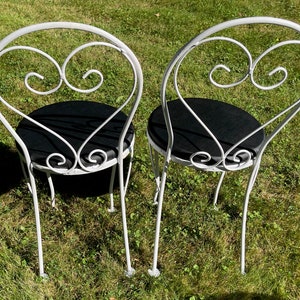 Vintage Wrought Iron Bistro Table & 2 Chairs With Scrolled Design