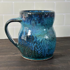 Mug, Large Coffee Cup, Tea Cup, Wheel Thrown Stoneware, 22 oz. 1435