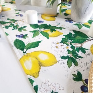 The Table Runner - Blueberry