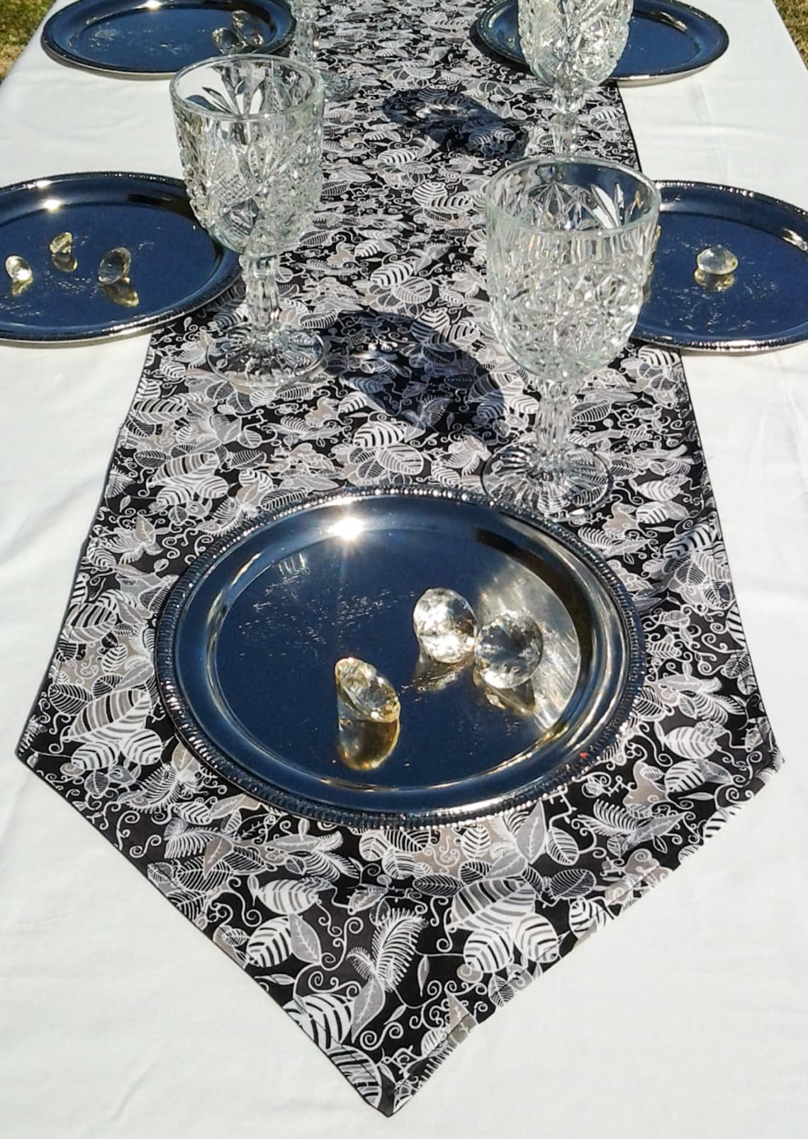 SALE Black and White Floral Print Table Runner Reversible Etsy