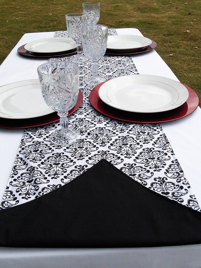 Black and White Damask Print Table Runner 4to6 Seater Tables Etsy