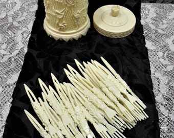 Vintage Hors d'oeuvre Party Forks Appetizer Picks Flower and Lattice Container